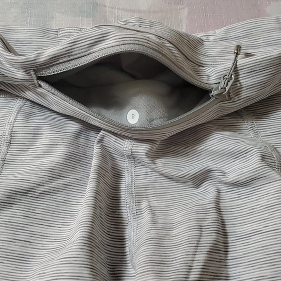 Run: Pace Rival Crop - Picture 4 of 5